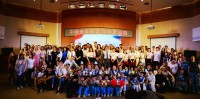 В Пекинском университете иностранных языков8. 在北京外国语大学