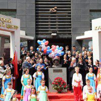 Торжественная церемония открытия памятника Ю.А. Гагарину