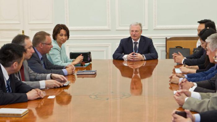 Круглый стол с участием заместителя Руководителя Россотрудничества Ларисы Ефремовой