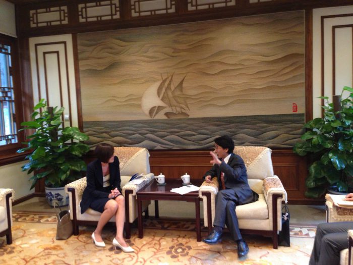 Встреча проректора МФТИ А.Ю. Деревниной с проректором университета Цинхуа Сюэ Цикунь