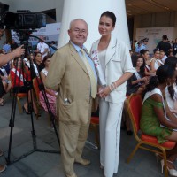 Рядом с «Мисс Россия» Софией Никитчук